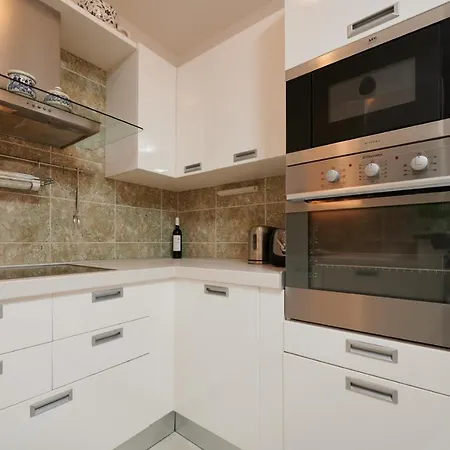 Apartman Tramontana With Sea View