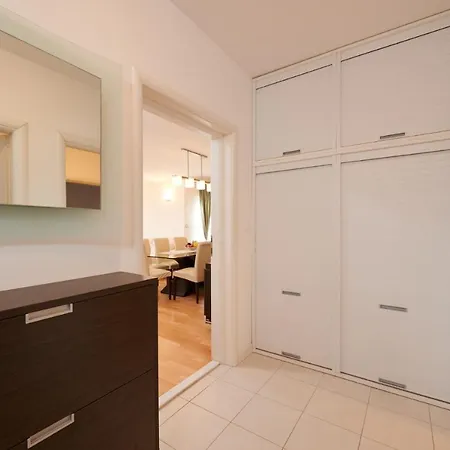 Apartman Tramontana With Sea View